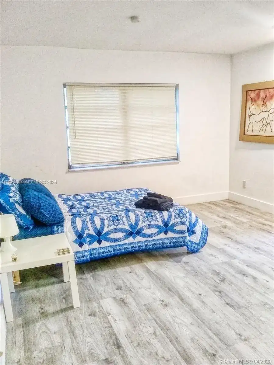 142 NE 56th St # c, Miami FL 33137 photo 3