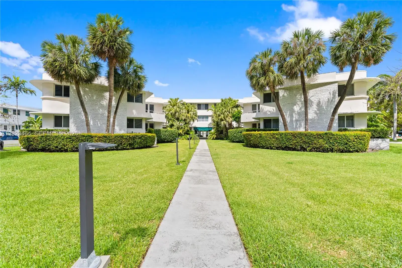 10190 Collins Ave, Bal Harbour FL 33154 photo 2