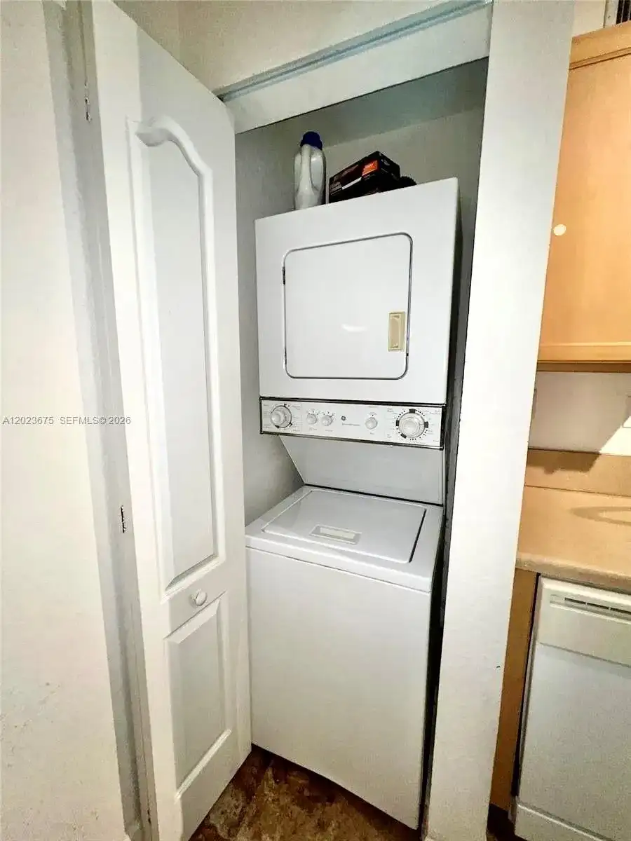 6001 SW 70th St # 454, South Miami FL 33143 photo 5