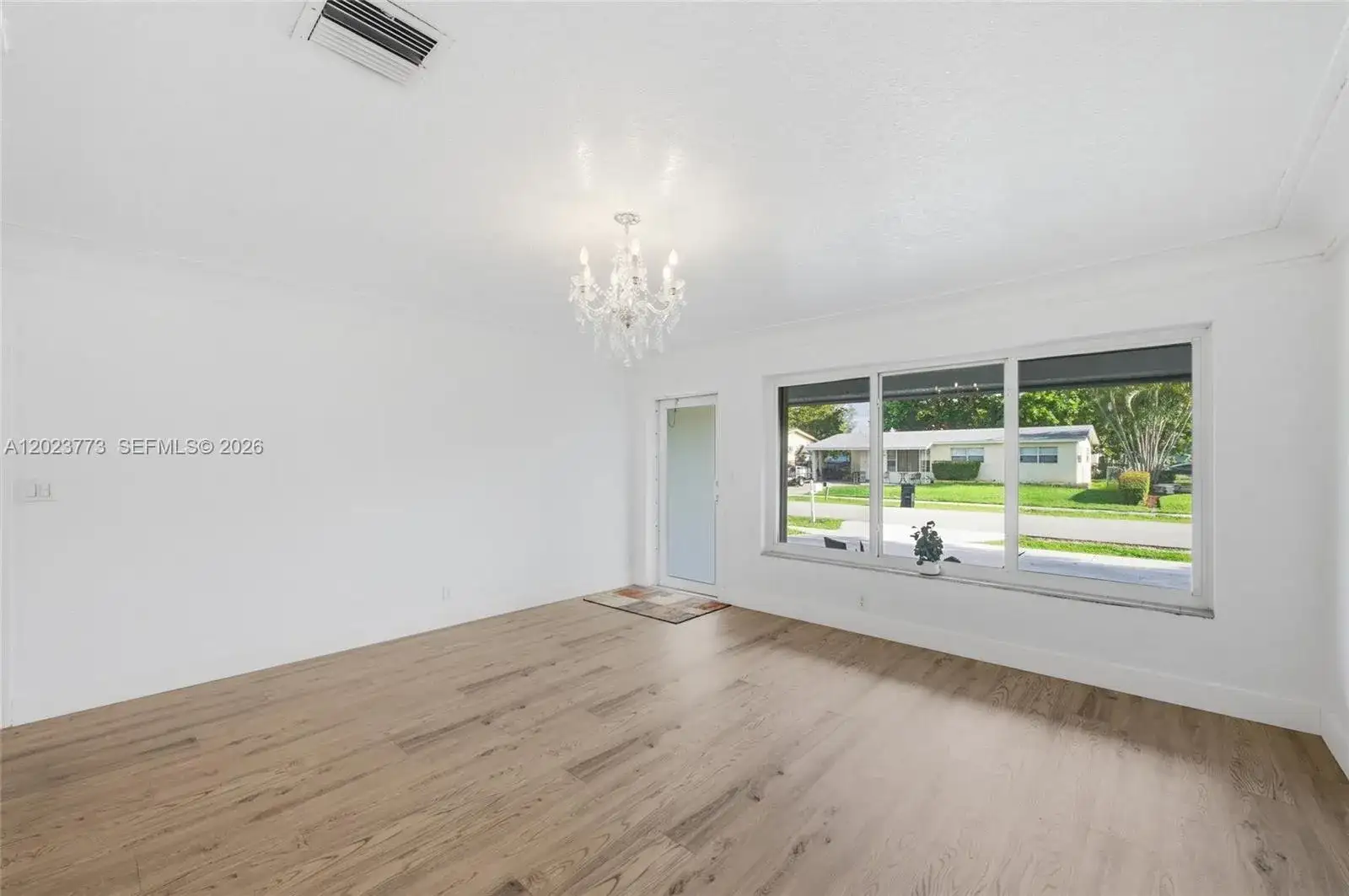 2780 NW 25th St, Fort Lauderdale FL 33311 photo 2