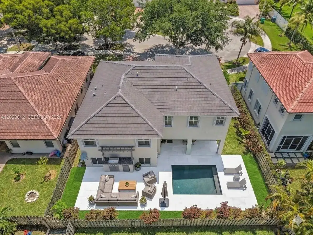 2864 SW 138th Path, Miami FL 33175 photo 5
