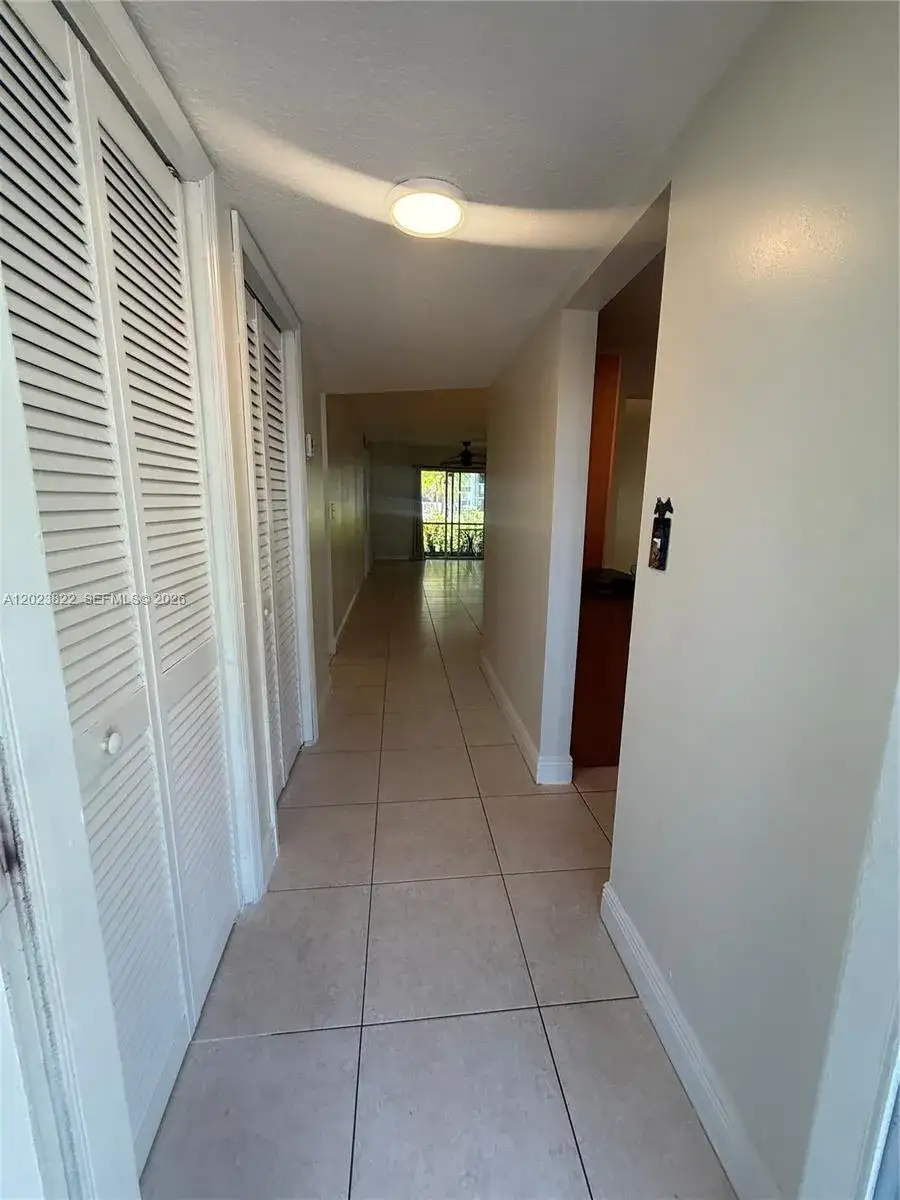 5080 SW 64th Ave # 104, Davie FL 33314 photo 3