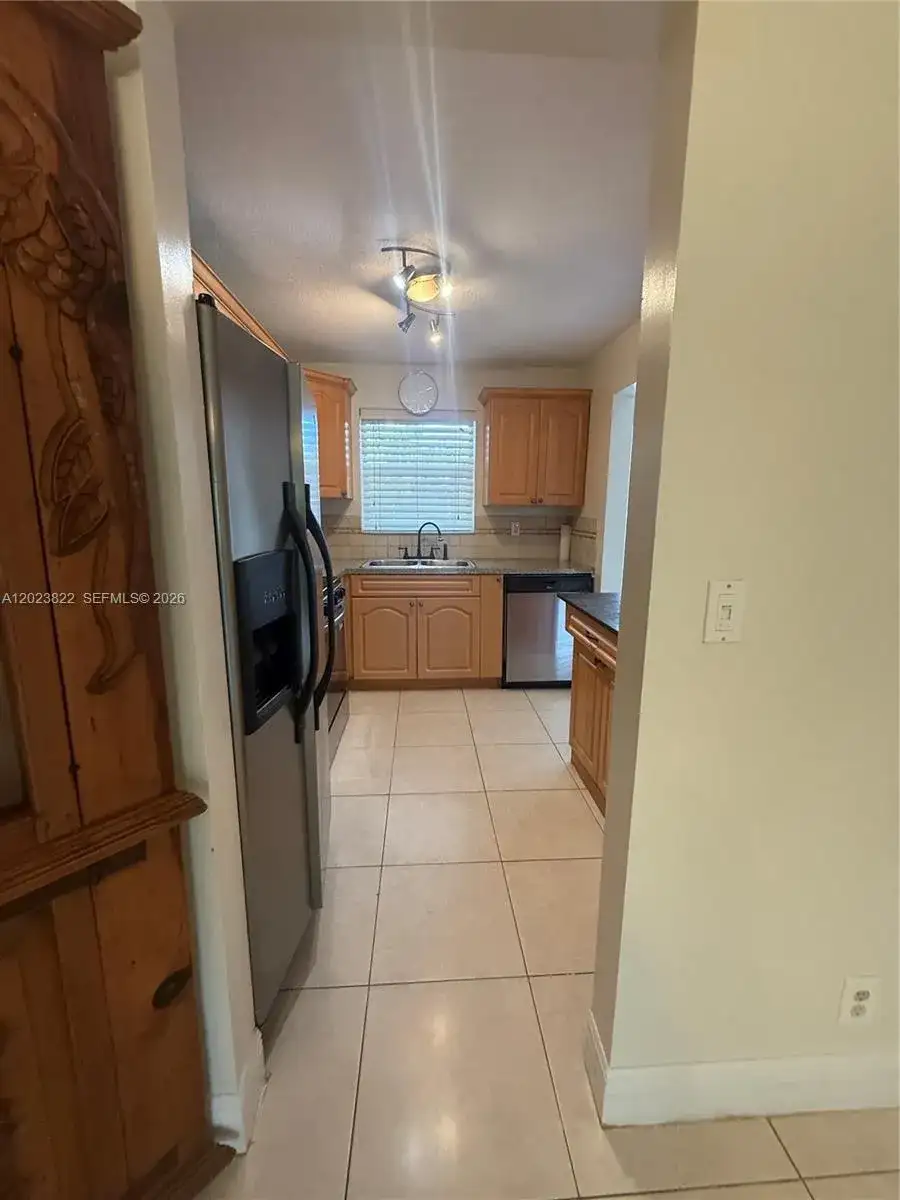 5080 SW 64th Ave # 104, Davie FL 33314 photo 4
