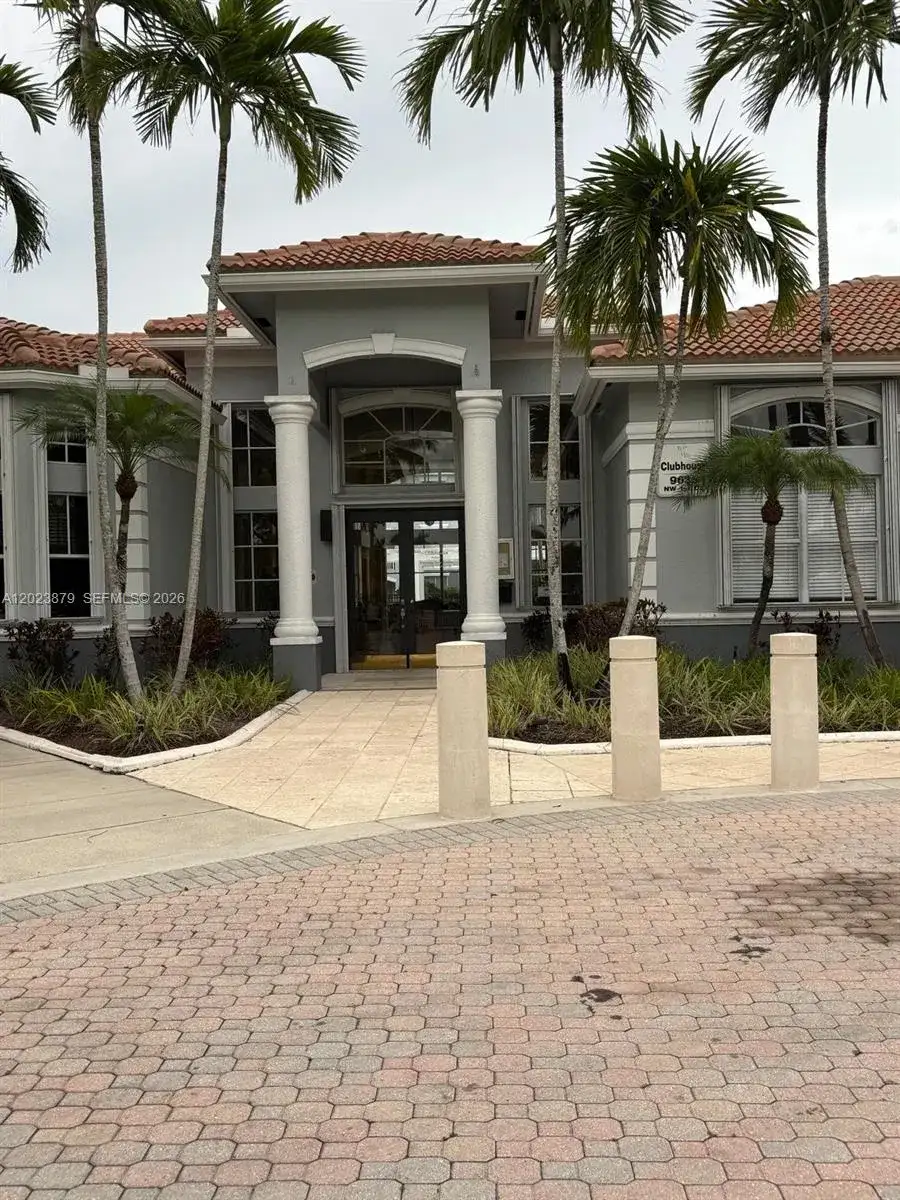 150 NW 96th Ave # 307, Pembroke Pines FL 33024 photo 4
