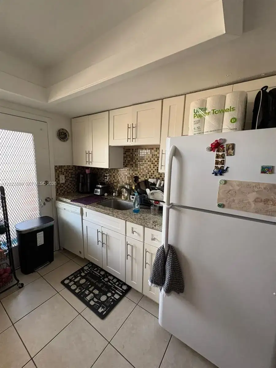 11840 NE 19th Dr # 14, North Miami FL 33181 photo 3