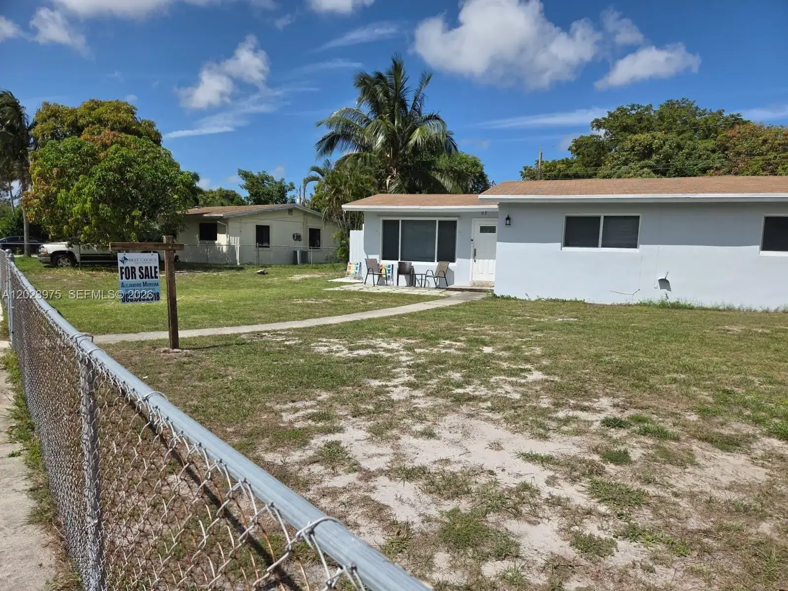 1524 NW 12th Ter, Fort Lauderdale FL 33311 photo 3