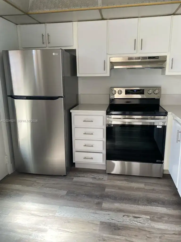 406 NW 68th Ave # 526, Plantation FL 33317 photo 2