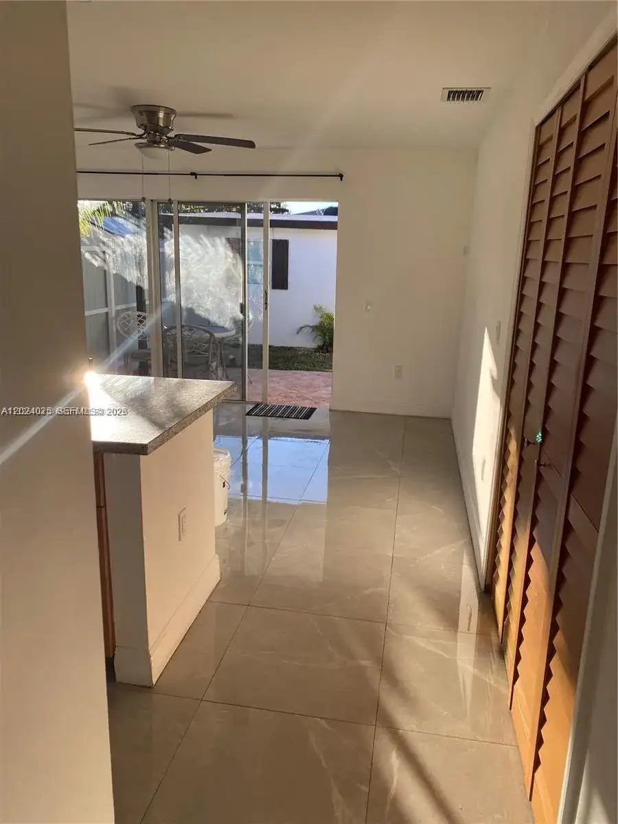 18802 SW 113th Ave # 10, Miami FL 33157 photo 4