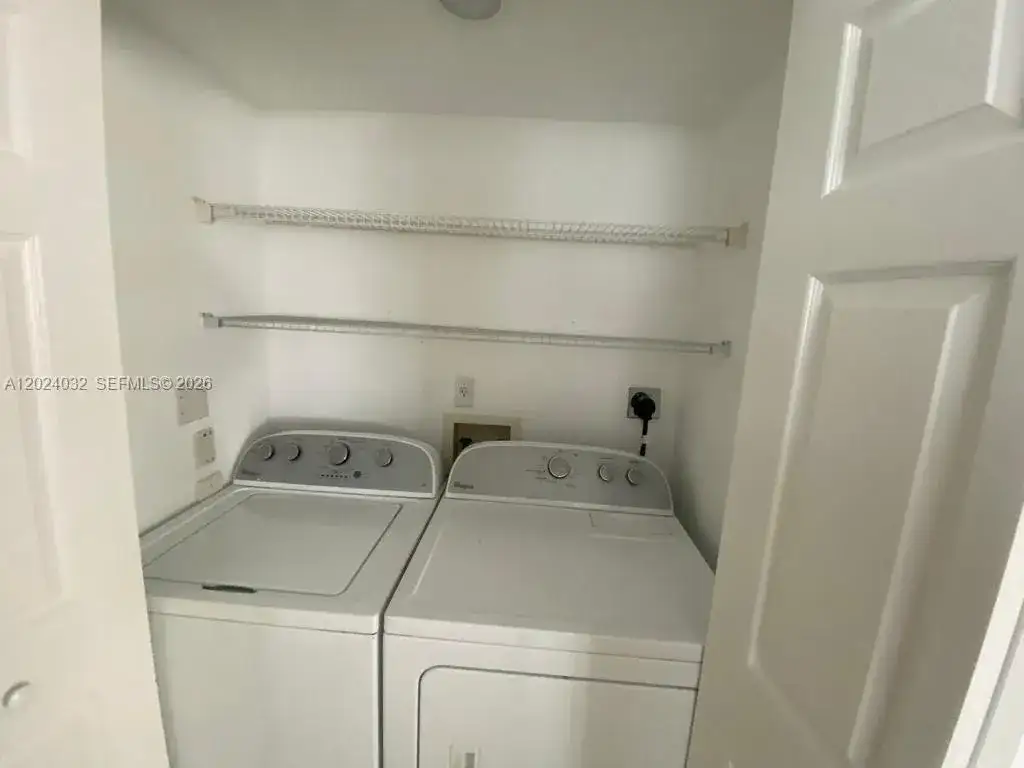 1155 Brickell Bay Dr # 1202, Miami FL 33131 photo 4