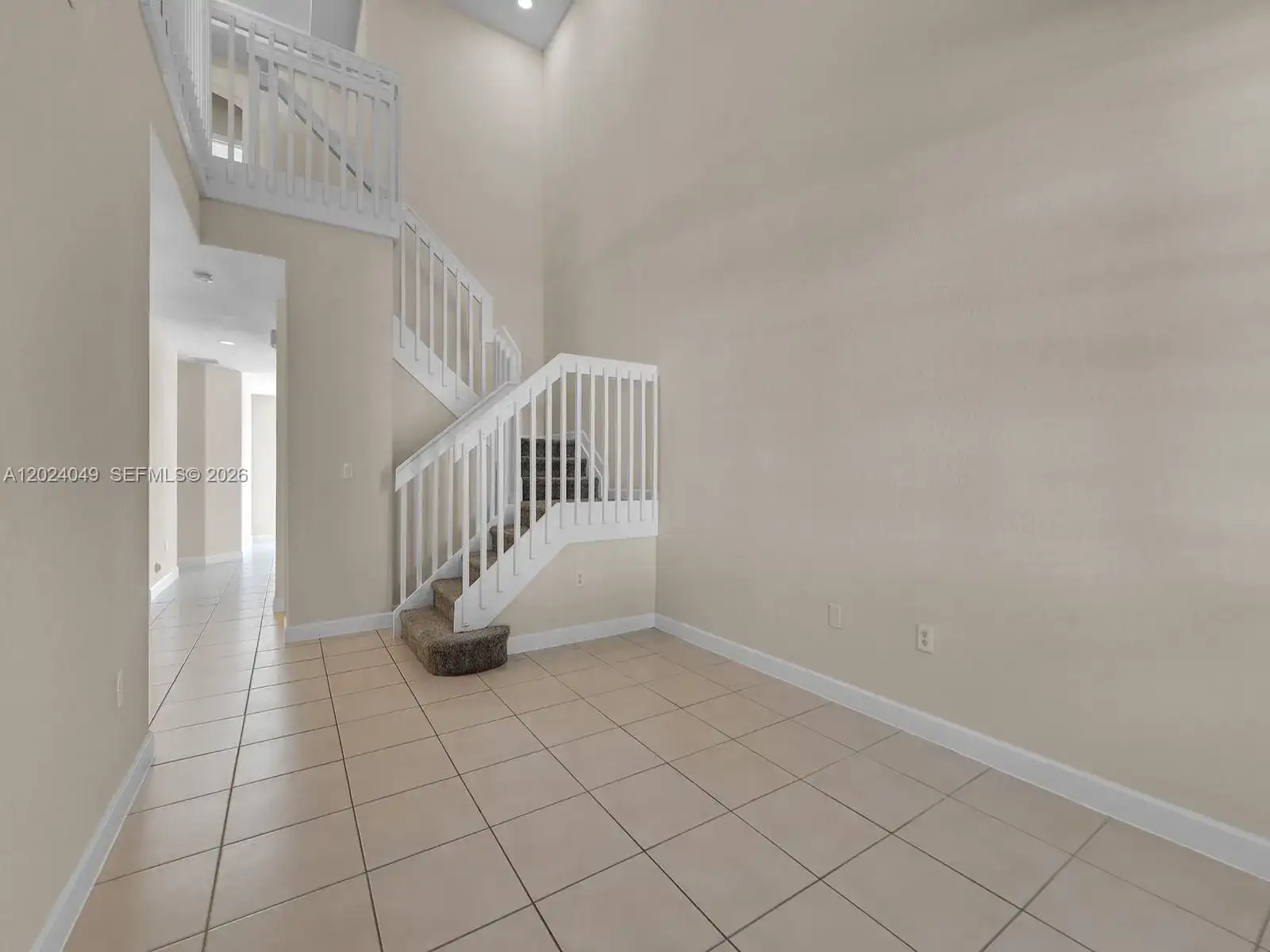 2511 SE 15th Ct, Homestead FL 33035 photo 2