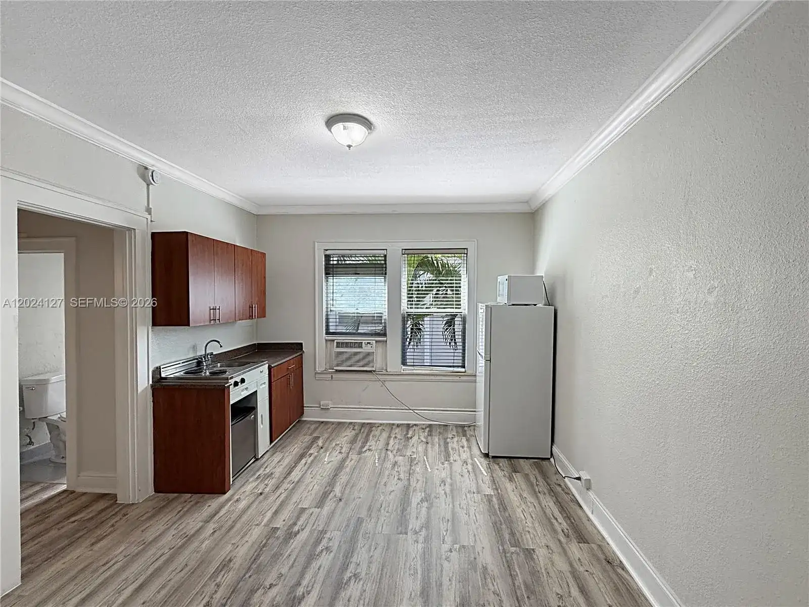 126 Mendoza Ave # 7A, Coral Gables FL 33134 photo 4