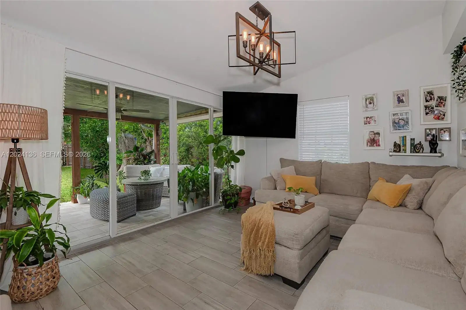 1130 NE 143rd St, North Miami FL 33161 photo 3