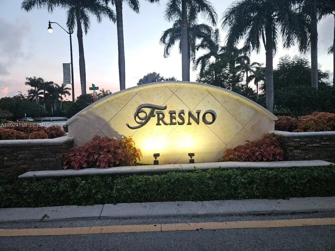3354 SE 2nd Ct, Homestead FL 33033 photo 2