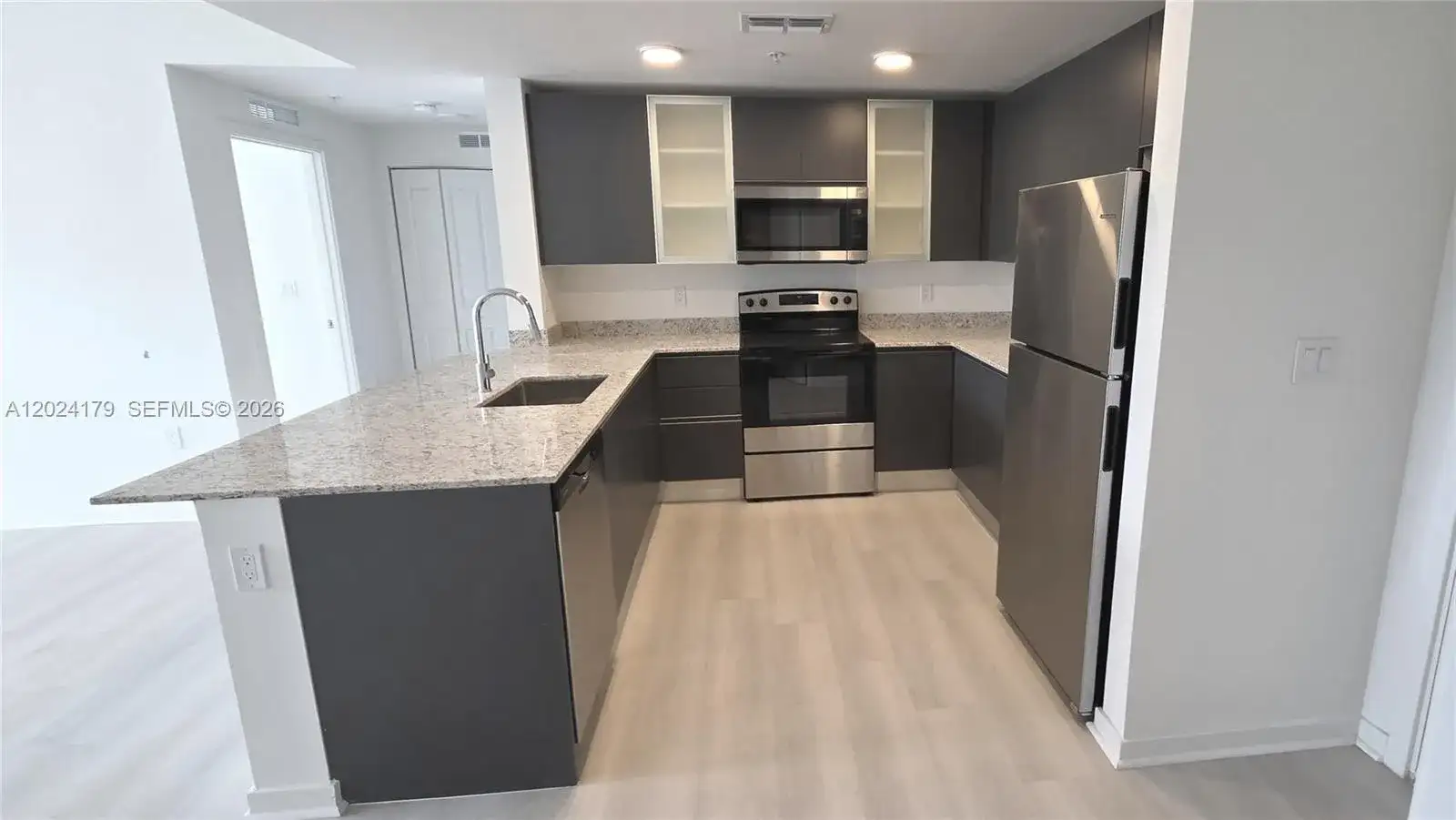 5579 Millenia Park Blvd # 211, Orlando FL 32839 photo 4