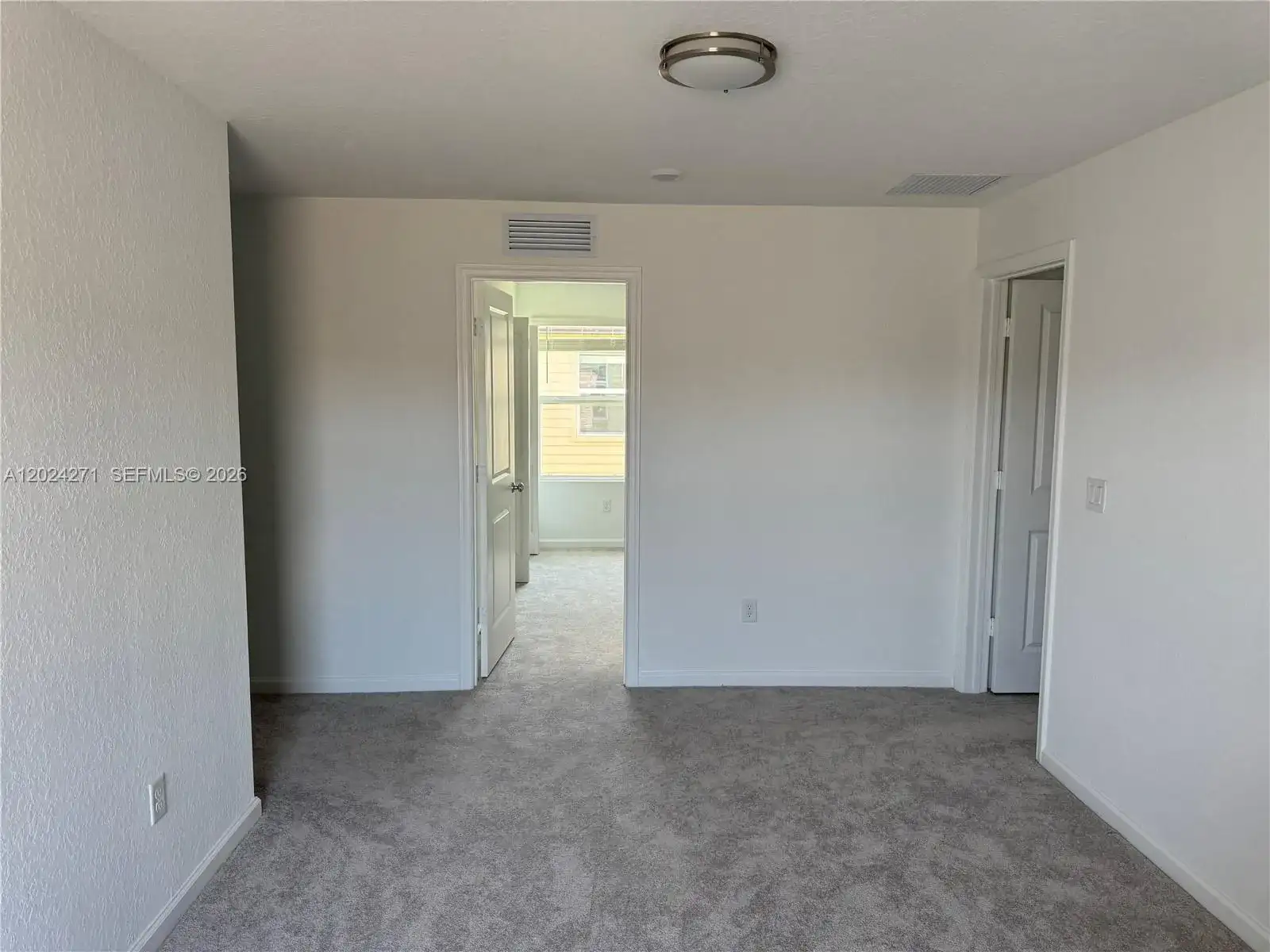 693 Carlyle Way, Fort Pierce FL 34947 photo 5
