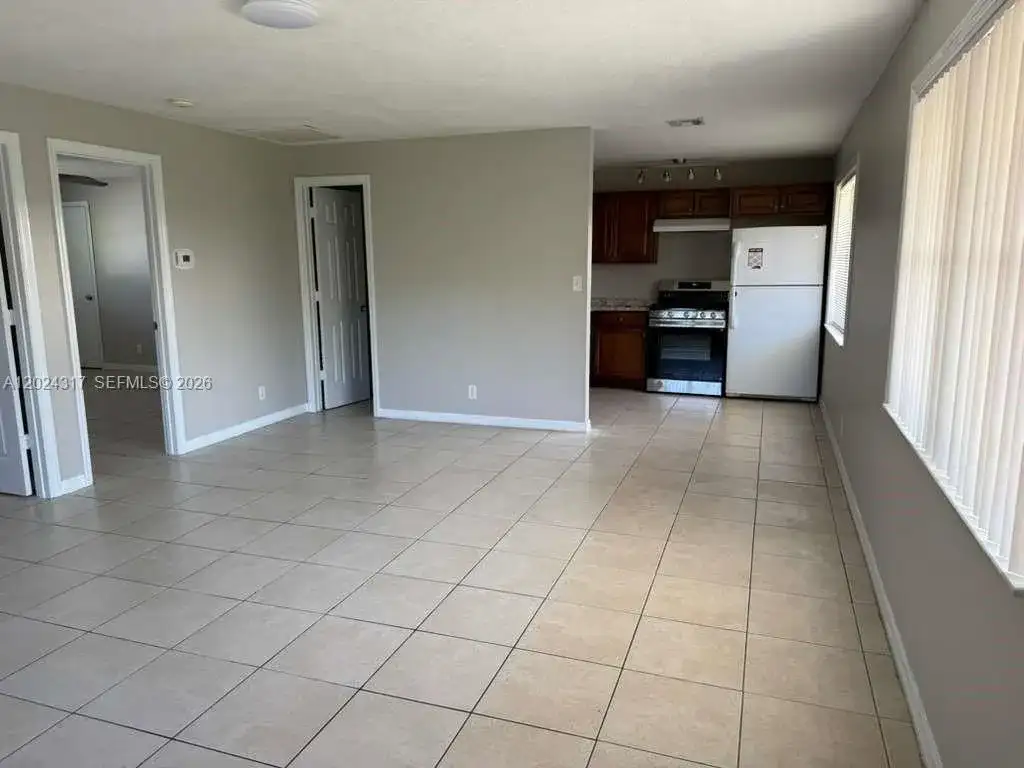 588 Holly Dr # B, Palm Beach Gardens FL 33410 photo 5