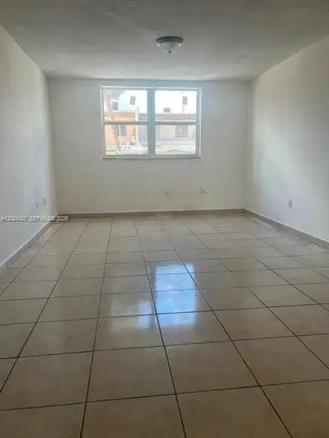 666 W 81st St # 103, Hialeah FL 33014 photo 3