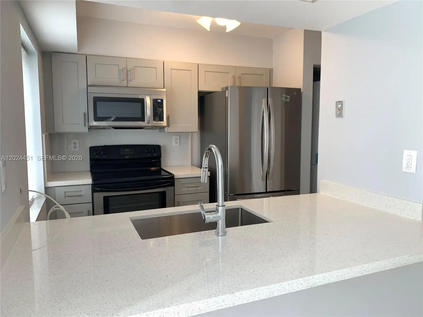 143 Riviera Cir # 143, Weston FL 33326 photo 3