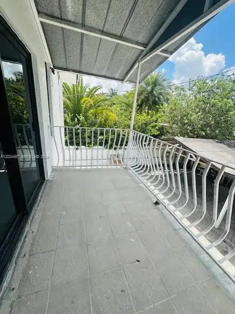11870 SW 5th St # B, Miami FL 33184 photo 5