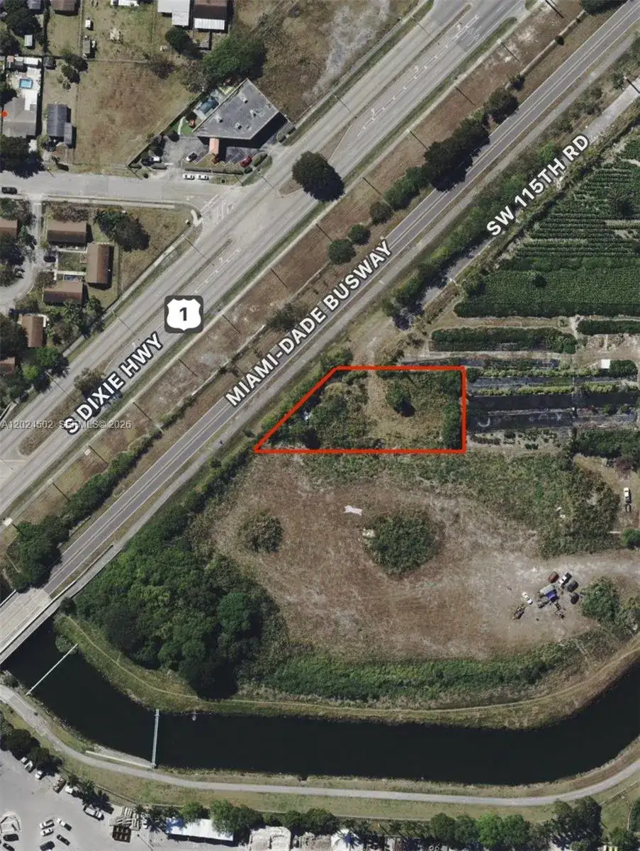 21200 SW 115th Rd, Miami FL 33177 photo 2