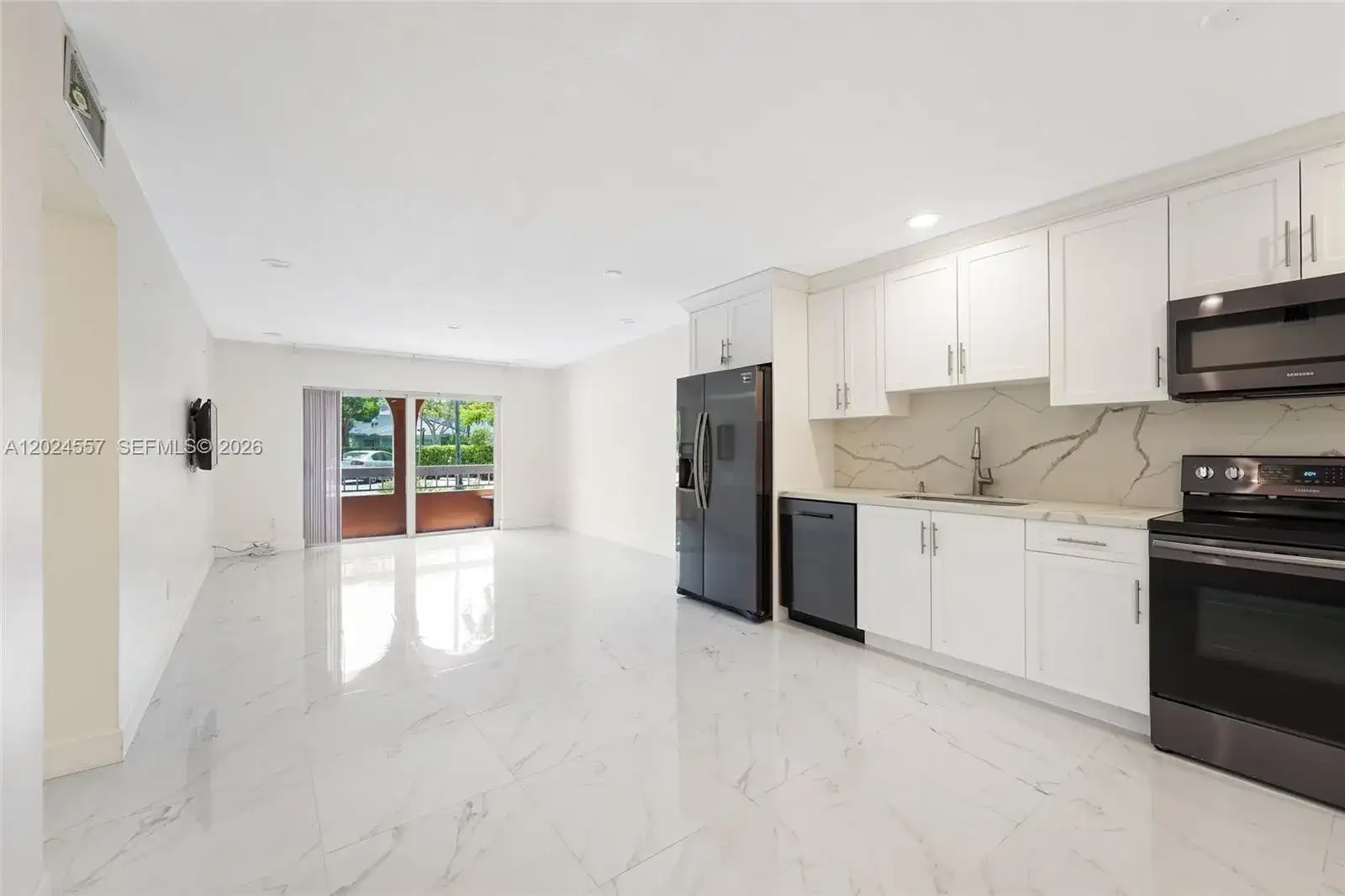 7920 Camino Real # 109, Miami FL 33143 photo 4