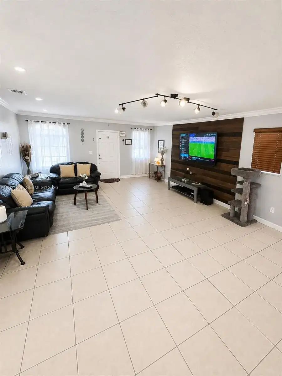 7305 NW 173rd Dr # 102, Hialeah FL 33015 photo 3