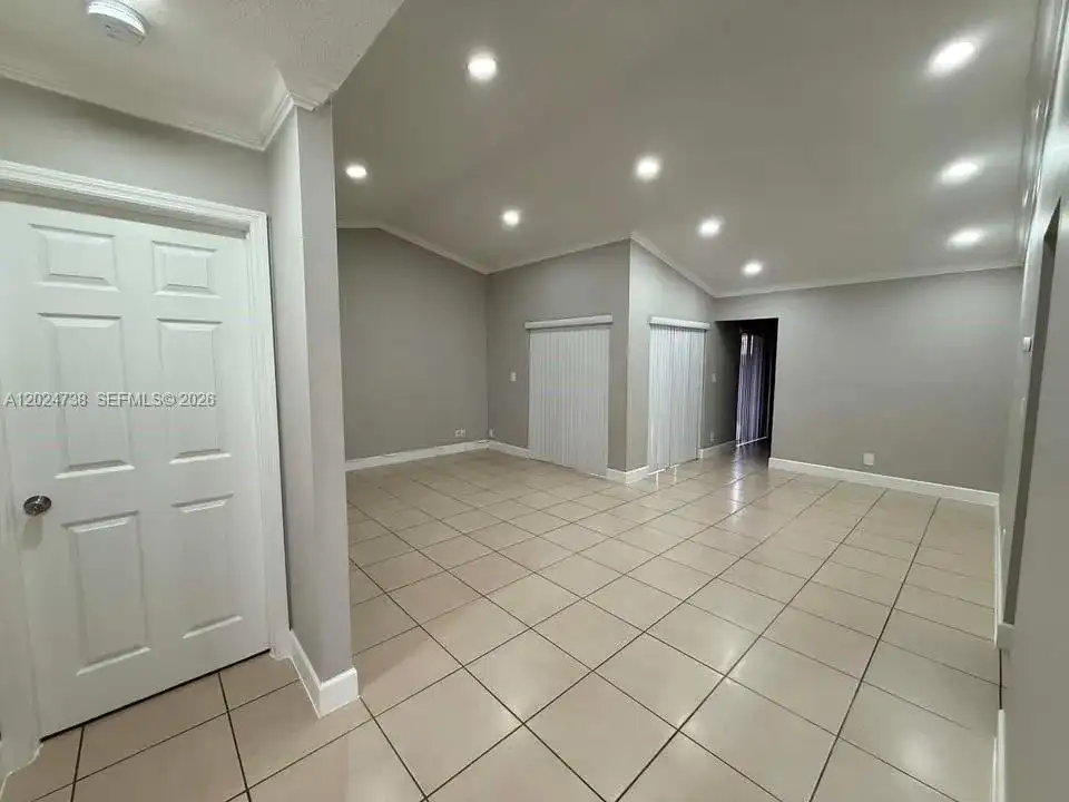 6449 NW 171st St # 0, Hialeah FL 33015 photo 4