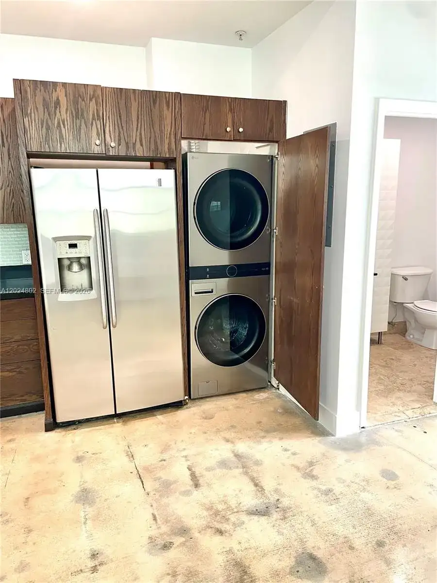 935 Euclid Ave # 6, Miami Beach FL 33139 photo 2