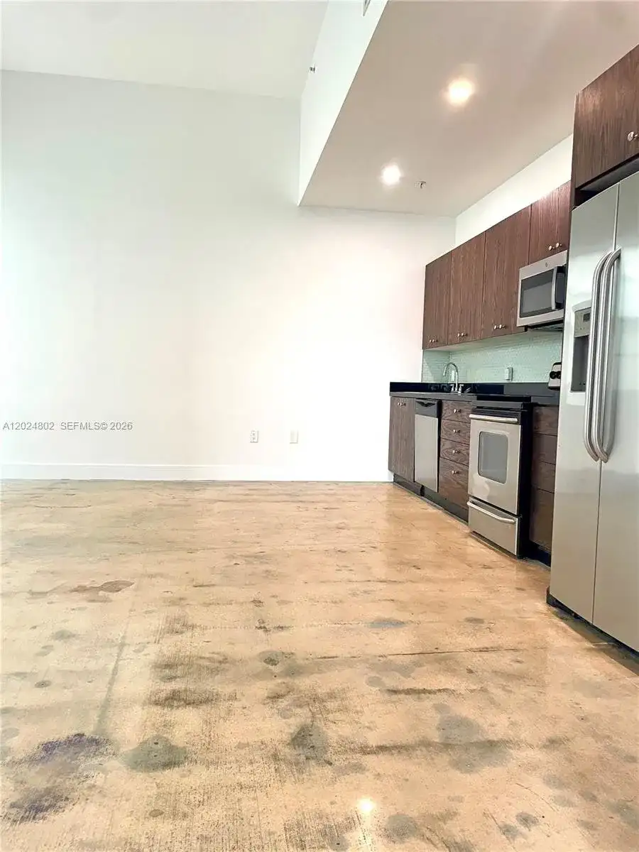 935 Euclid Ave # 6, Miami Beach FL 33139 photo 4
