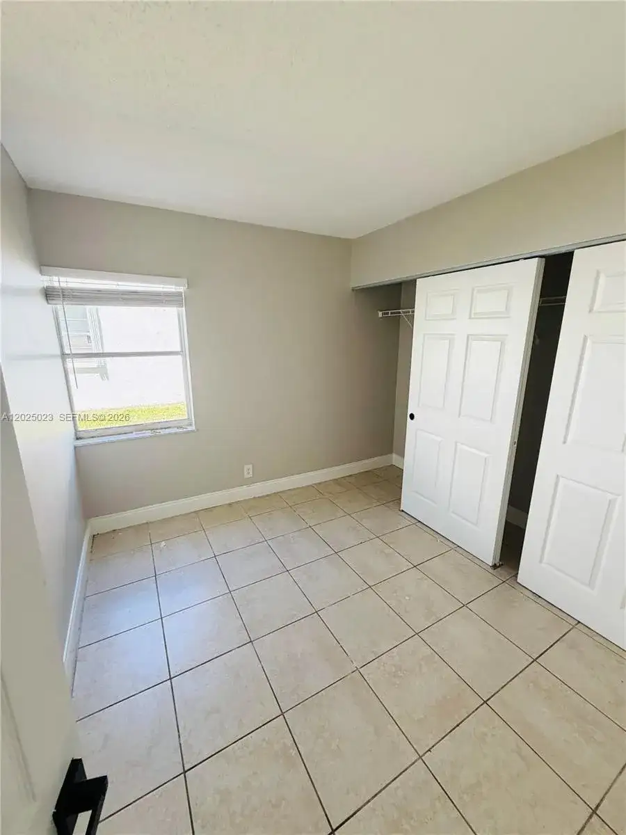 351 NW 42ND CT # 208, Pompano Beach FL 33064 photo 3