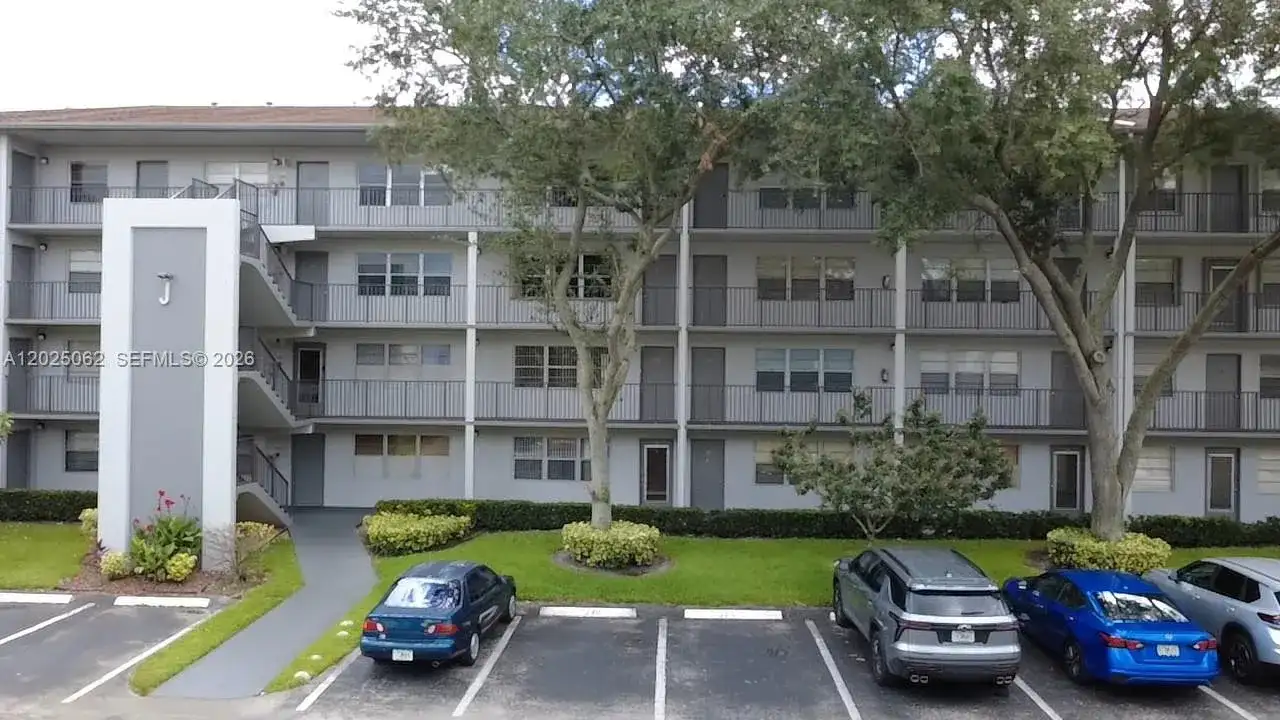 101 SW 132nd Way # 404J, Pembroke Pines FL 33027 photo 2