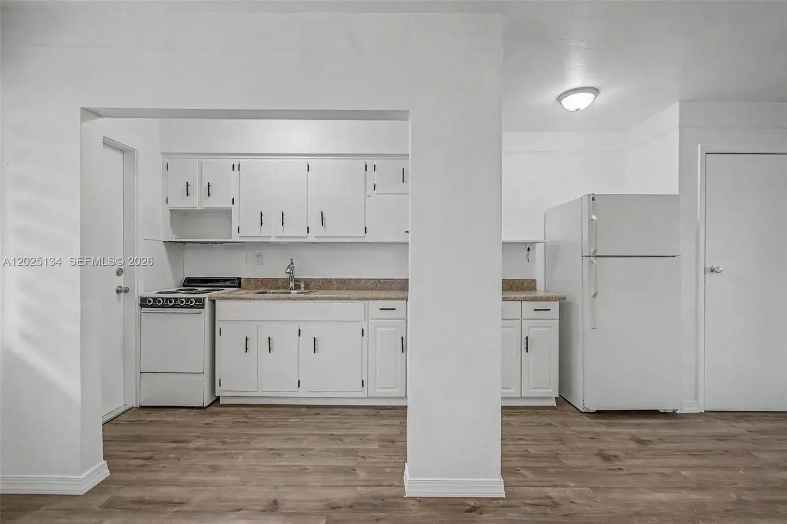 60 NW 79th St # 14, Miami FL 33150 photo 4