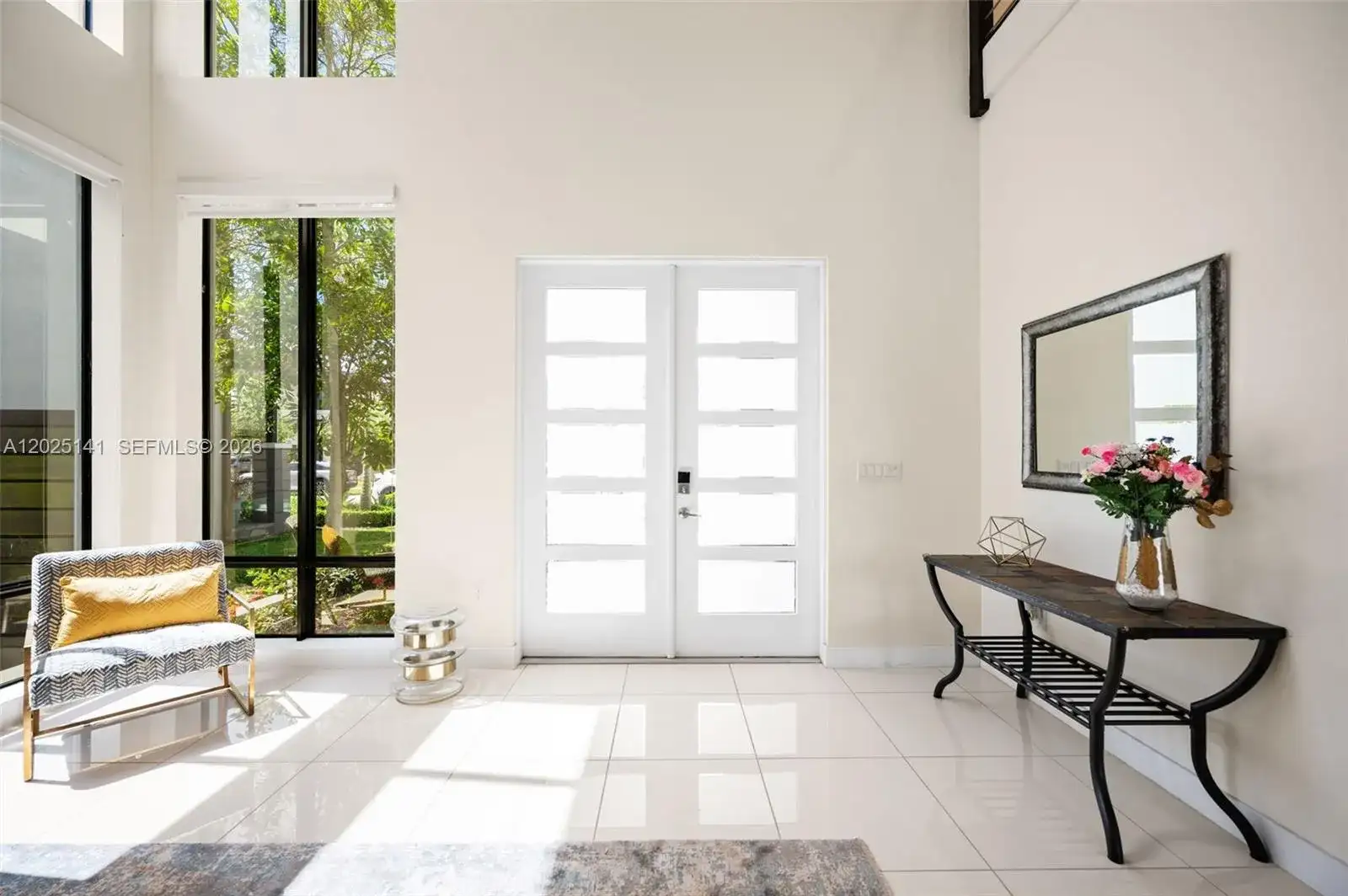 8763 NW 157th Ter, Miami Lakes FL 33018 photo 3