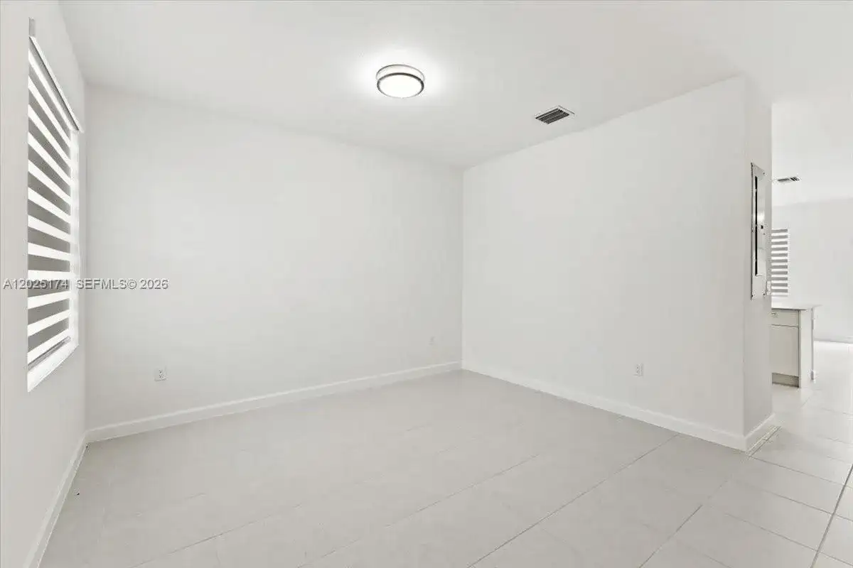 35779 SW 178th Ct, Miami FL 33034 photo 3