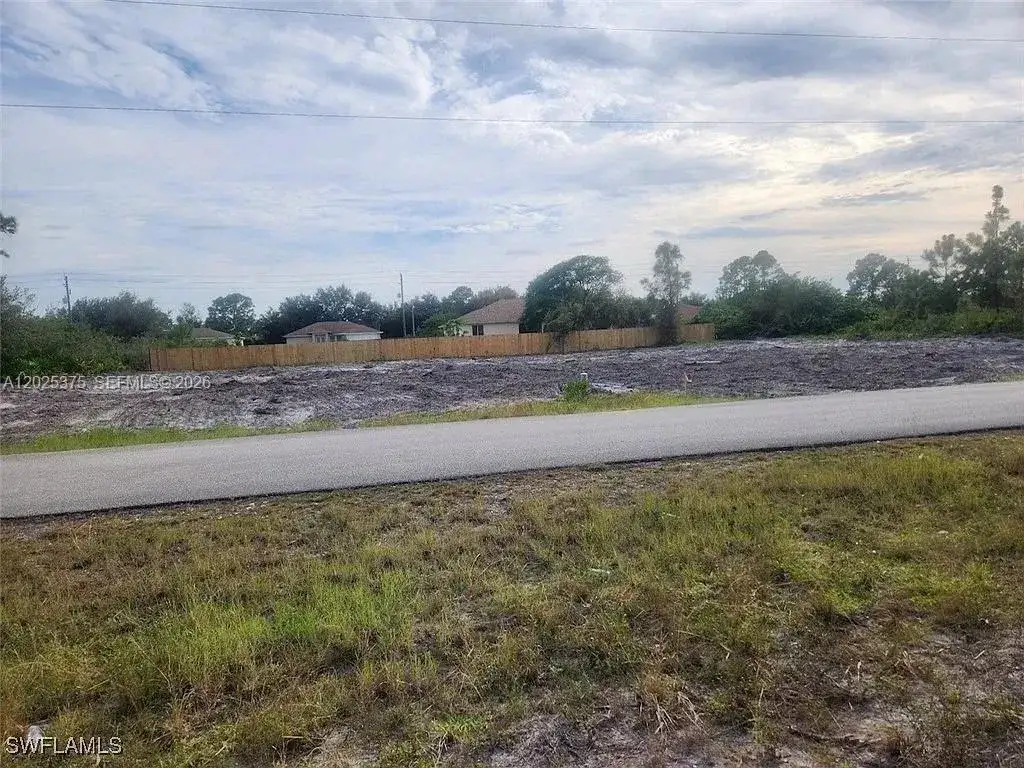 2513 43RD ST W, Lehigh Acres FL 33971 photo 3