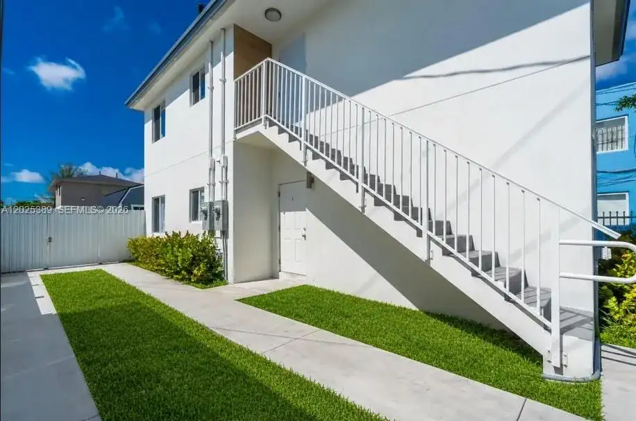 1180 NW 67th St # 2, Miami FL 33150 photo 2