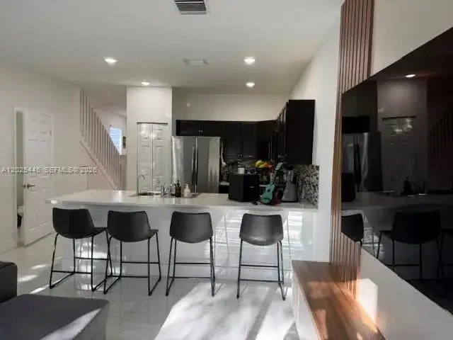 9286 W 33rd Ln, Hialeah FL 33018 photo 5