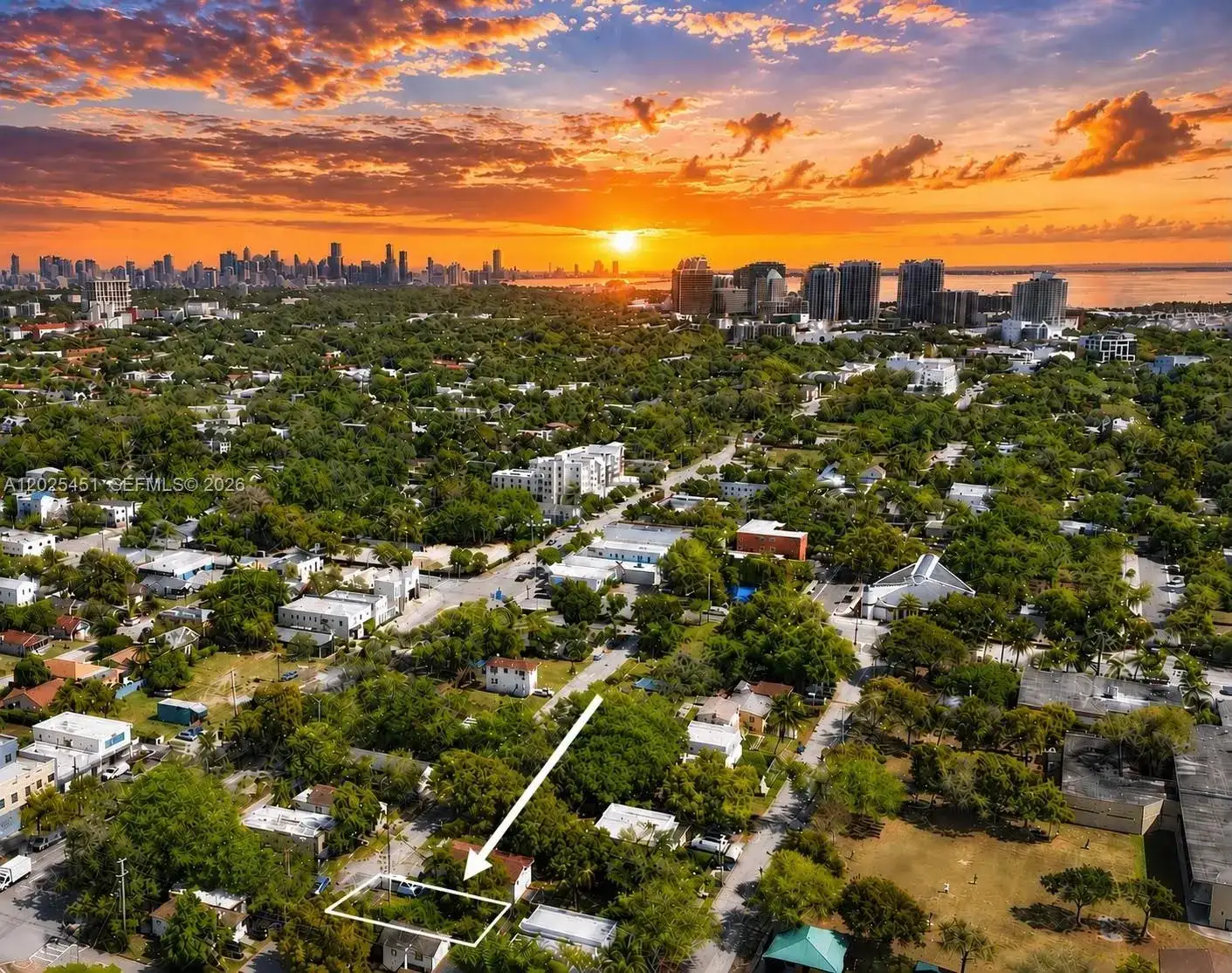 3828 Washington Ave, Miami FL 33133 photo 3