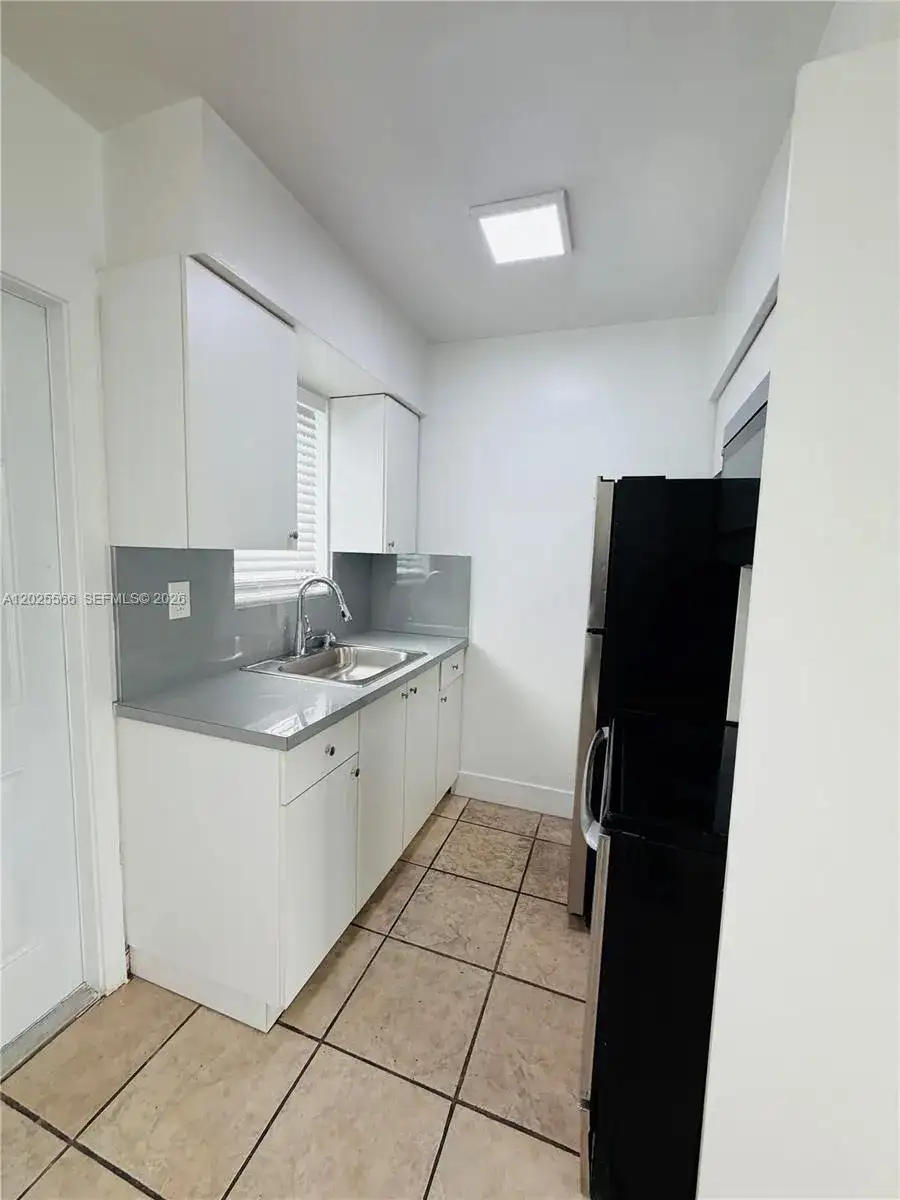 775 NE 128TH ST # 6, North Miami FL 33161 photo 3