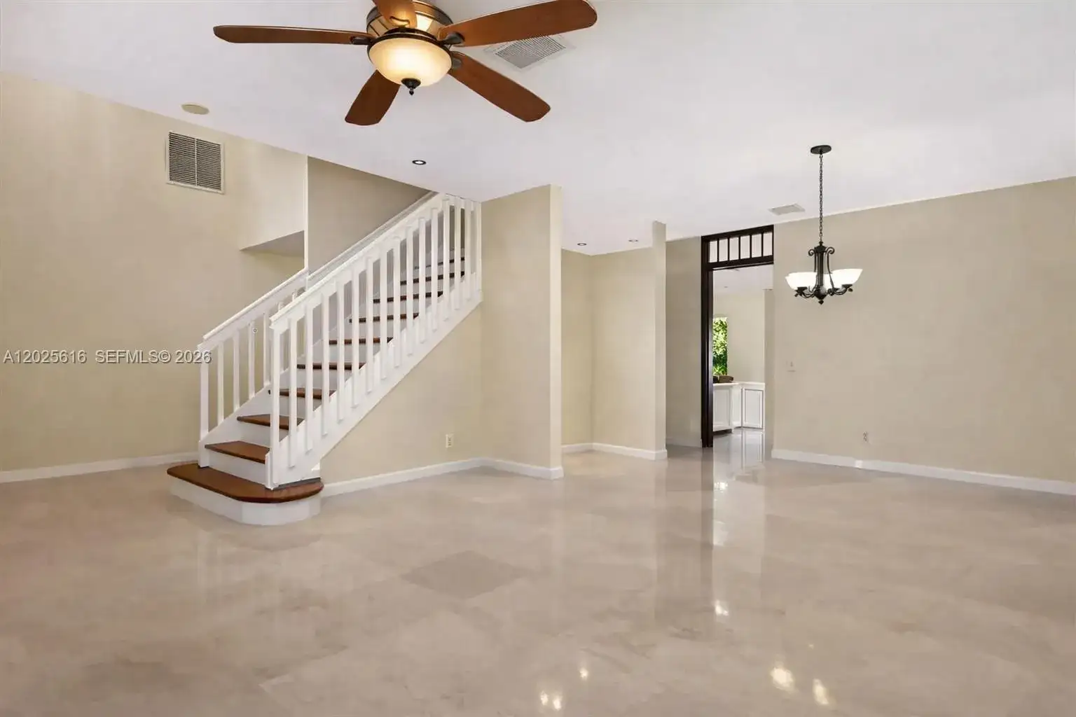1319 Croton Ct, Weston FL 33327 photo 4