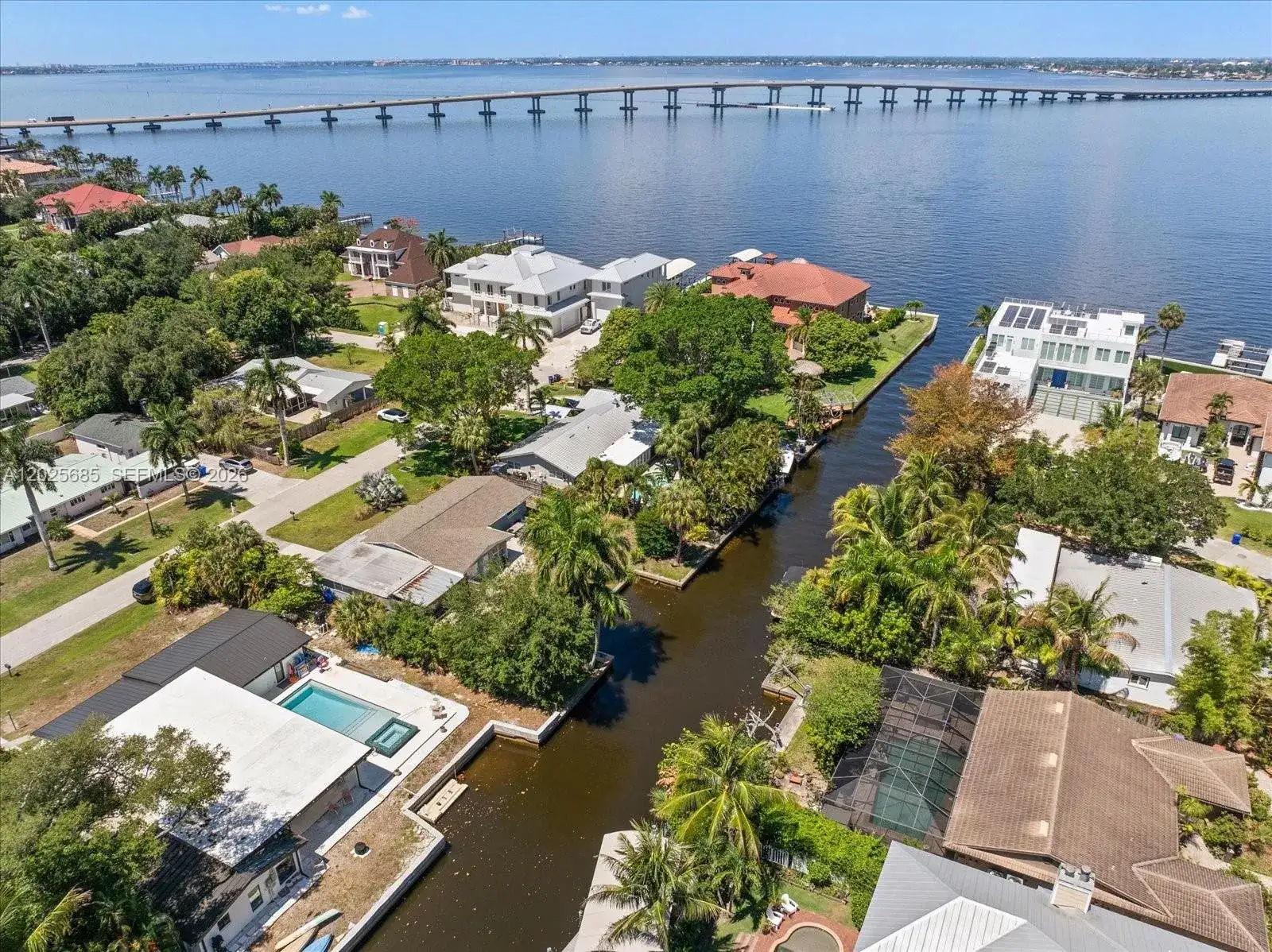 1229 Carlene Avenue, Fort Myers FL 33901 photo 3