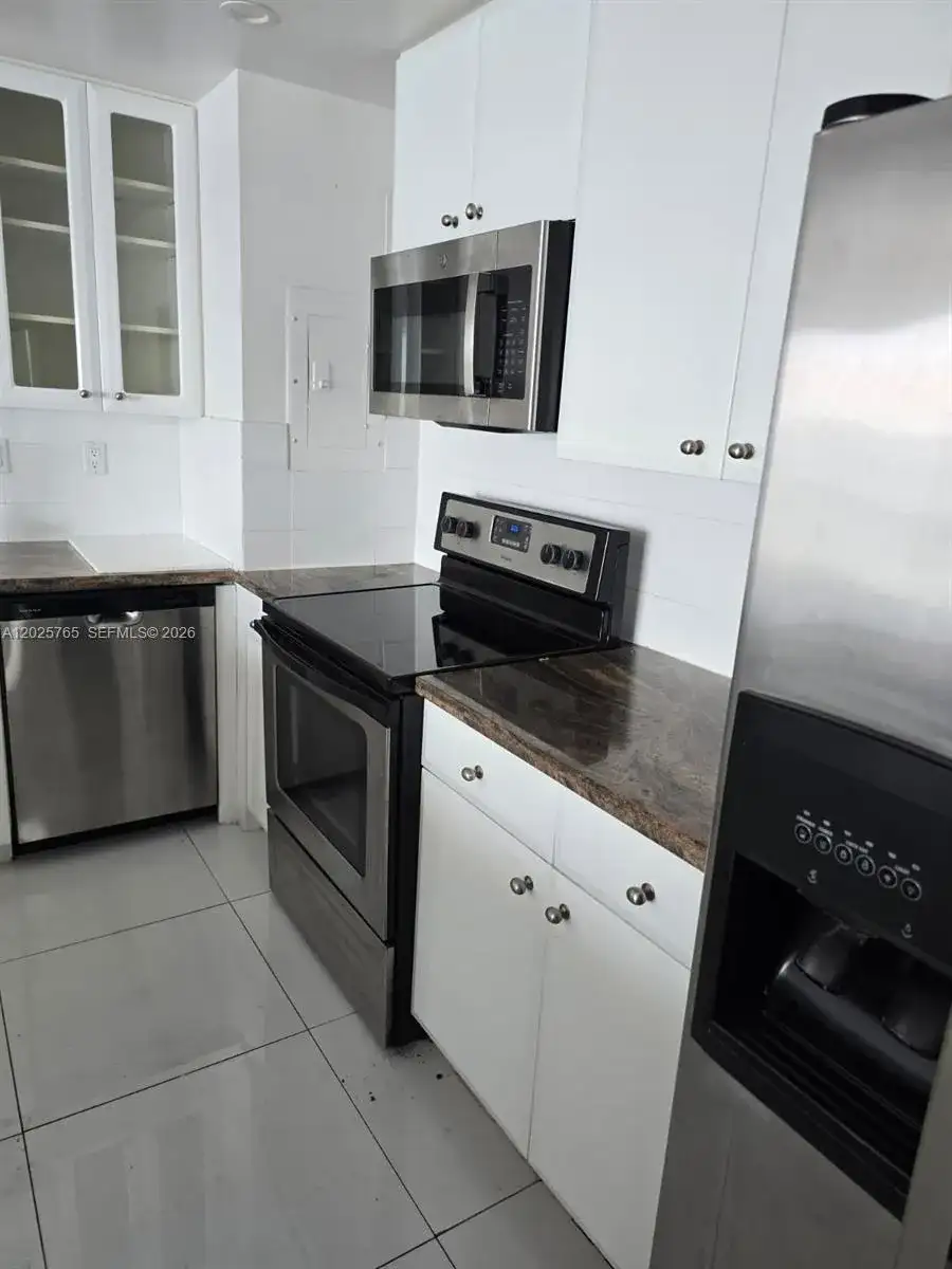 11111 Biscayne Blvd # 17D, Miami FL 33181 photo 4