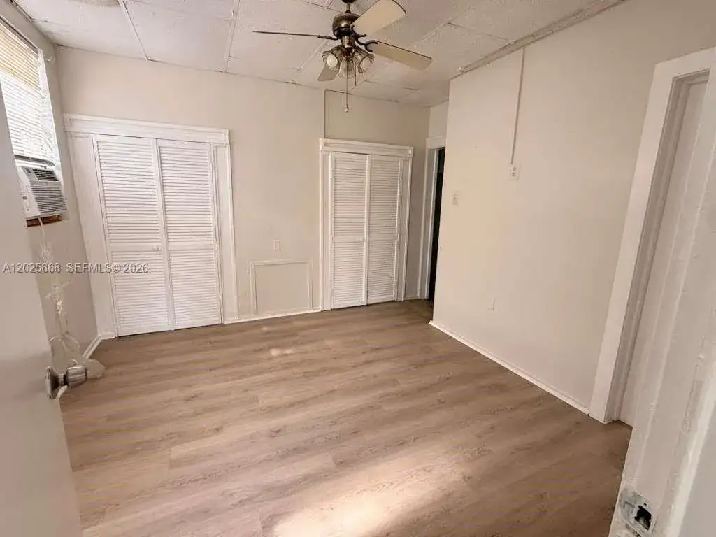 1919 SW 2nd St # B, Miami FL 33135 photo 4