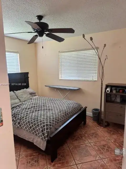 5403 NW 27th Ave, Tamarac FL 33309 photo 5