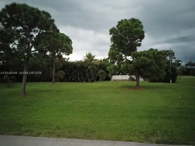 7883 Breakwater Ct  7883, Bokeelia FL 33922 photo 3