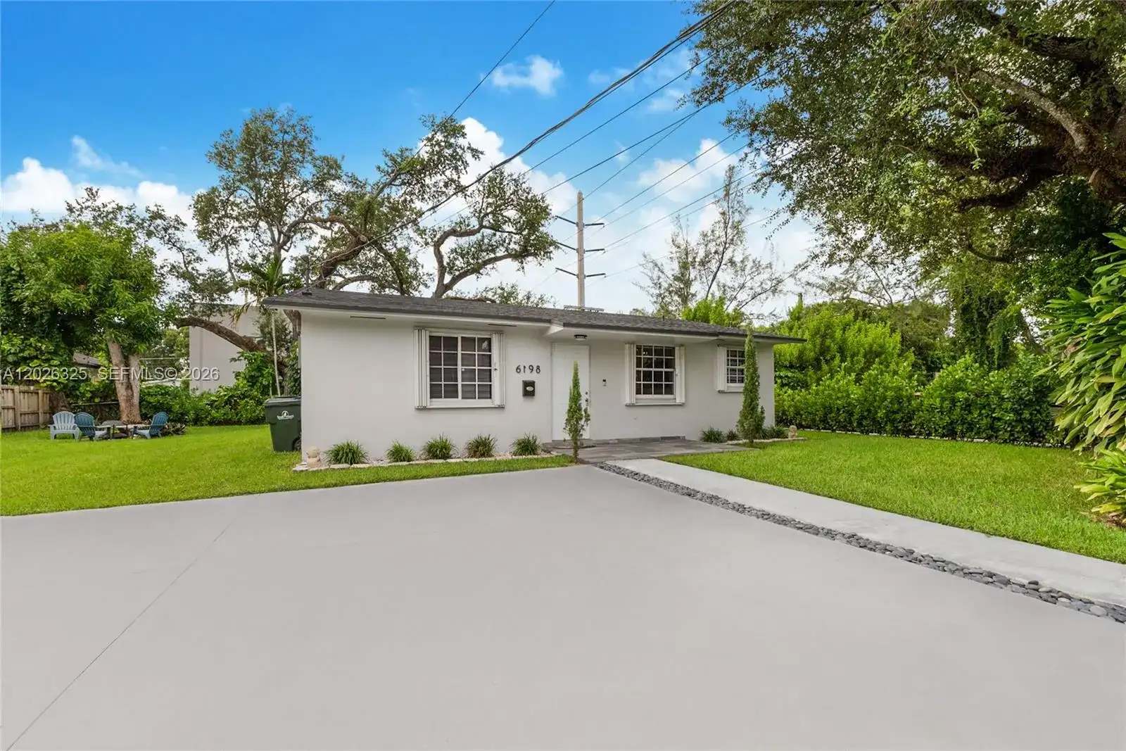 6198 SW 63rd St, South Miami FL 33143 photo 2
