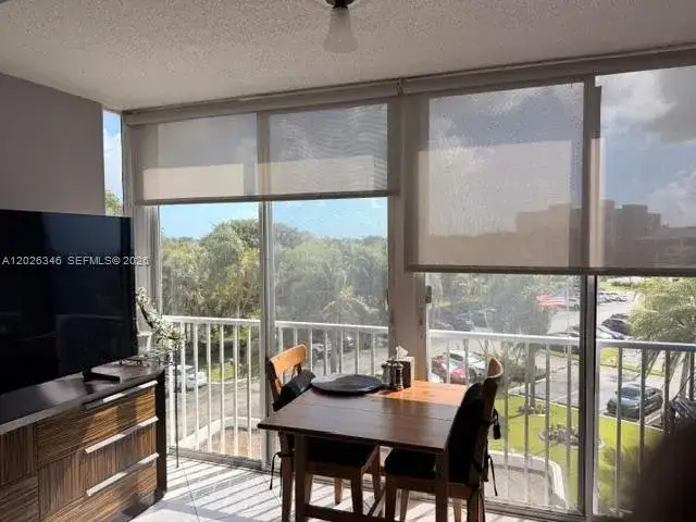 3850 Washington St # 409, Hollywood FL 33021 photo 3