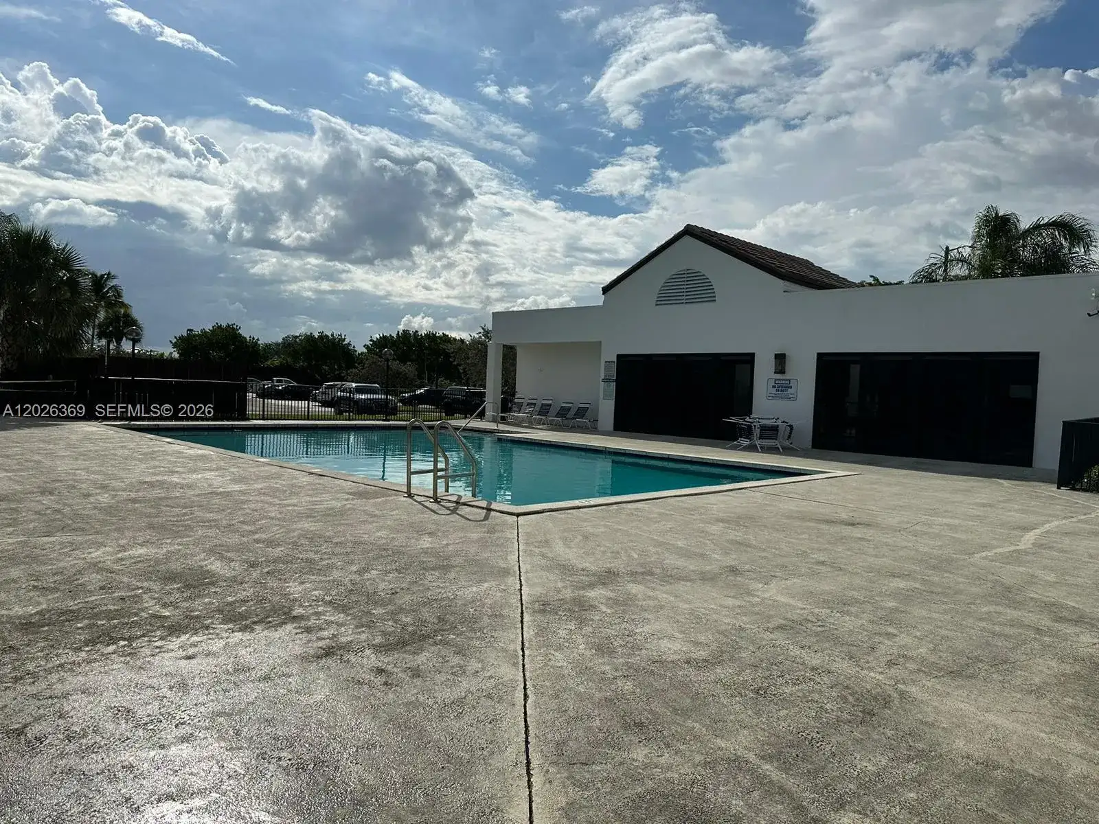 215 Lake Pointe Dr # 204, Oakland Park FL 33309 photo 5