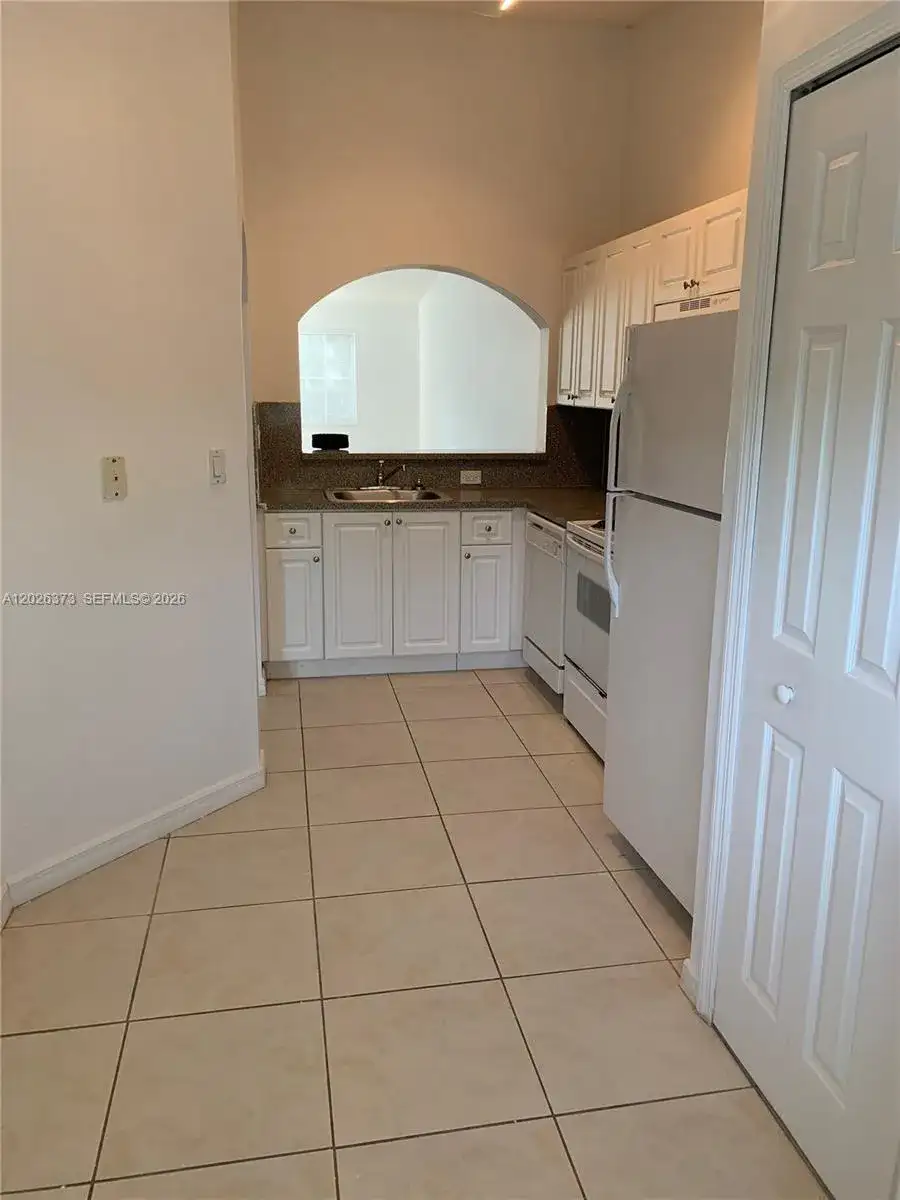2931 SE 13th Ave # 47, Homestead FL 33035 photo 2