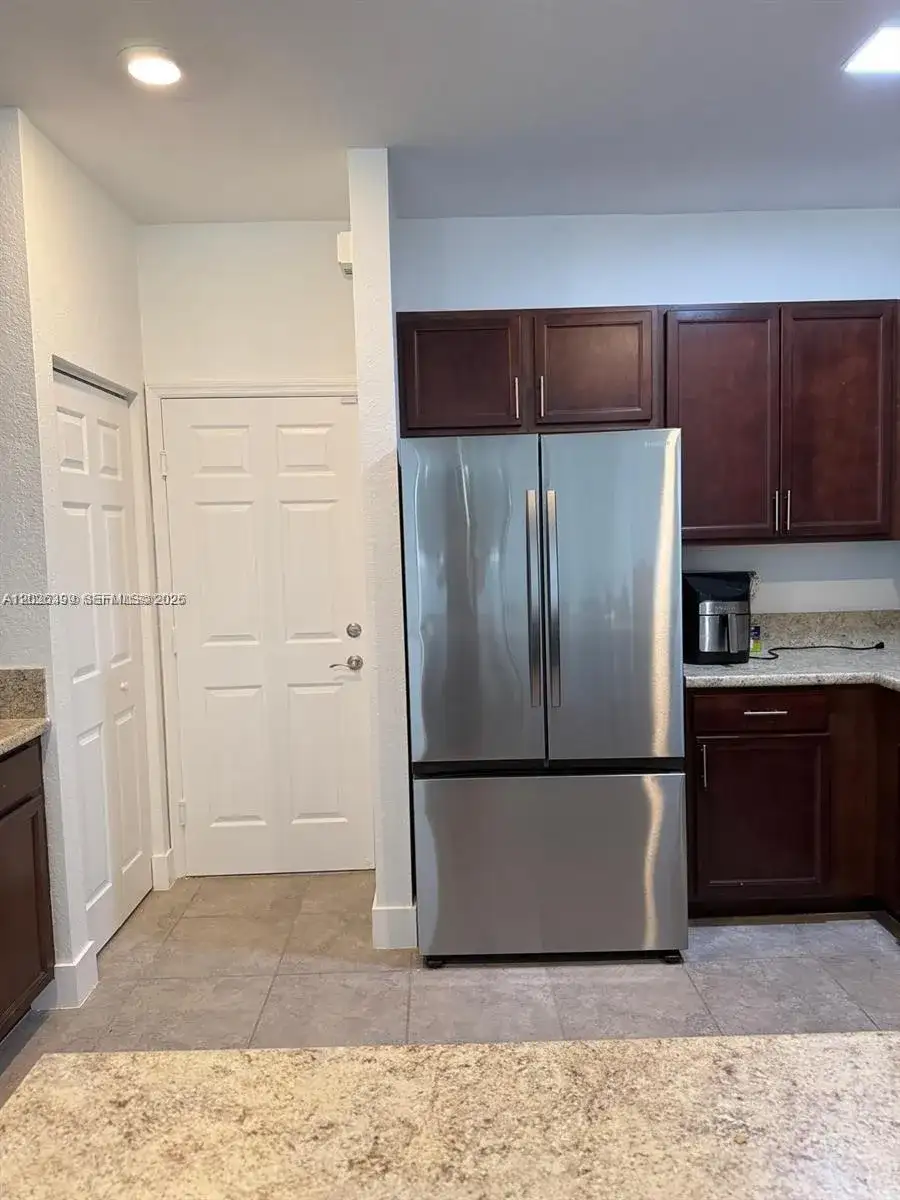 156 NE 24th Ave, Homestead FL 33033 photo 3